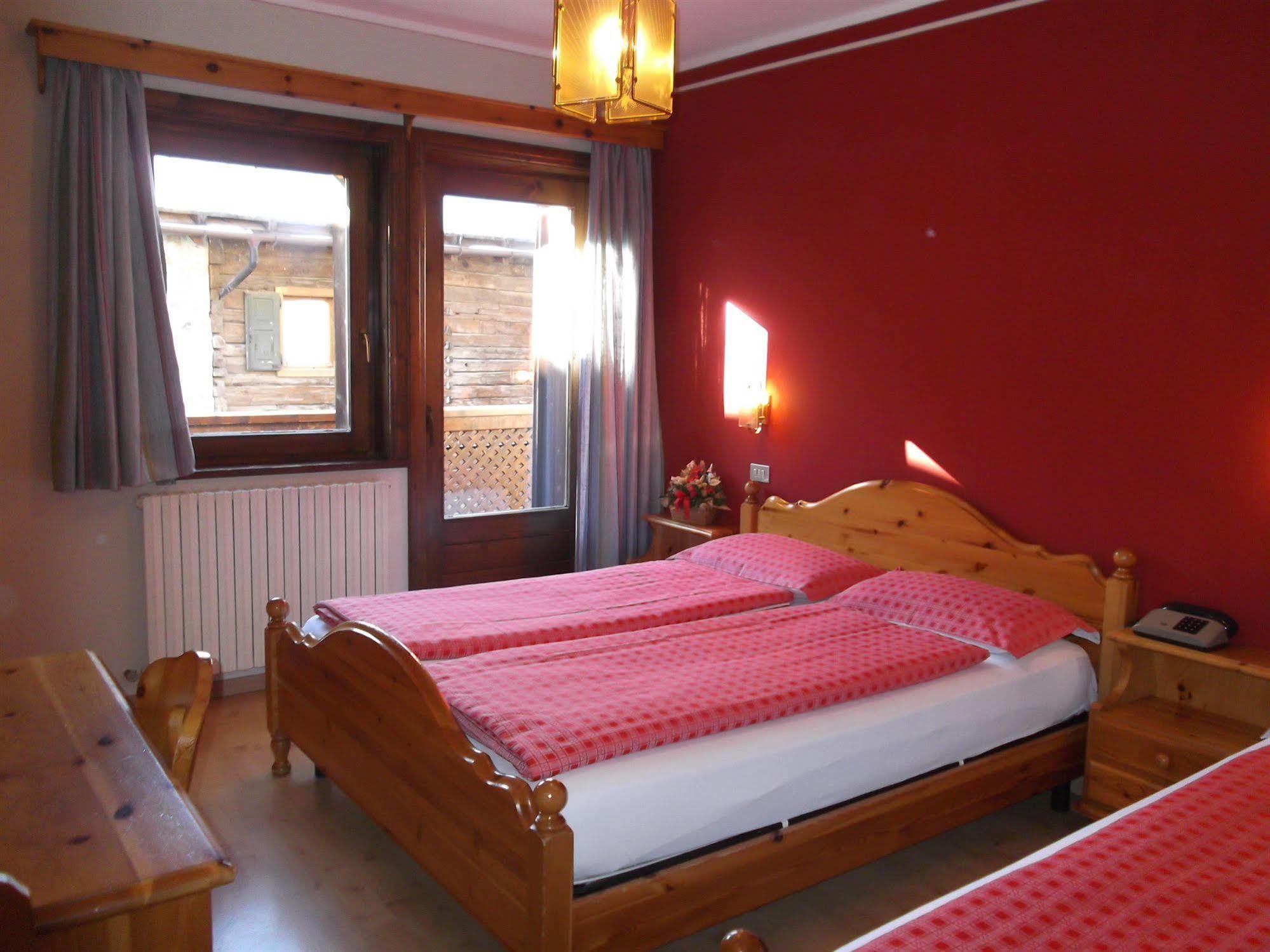 Adele Apartment